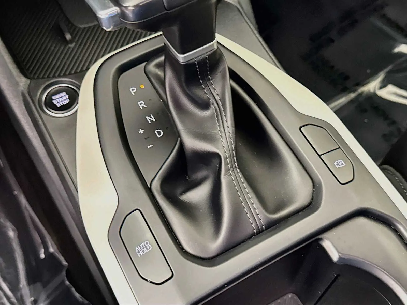 Kia K4 photo 17