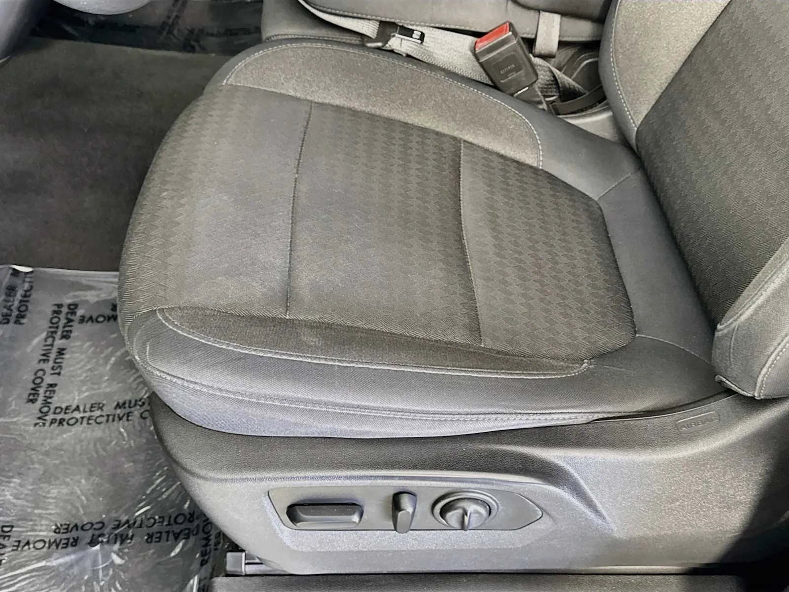 Chevrolet Silverado photo 19