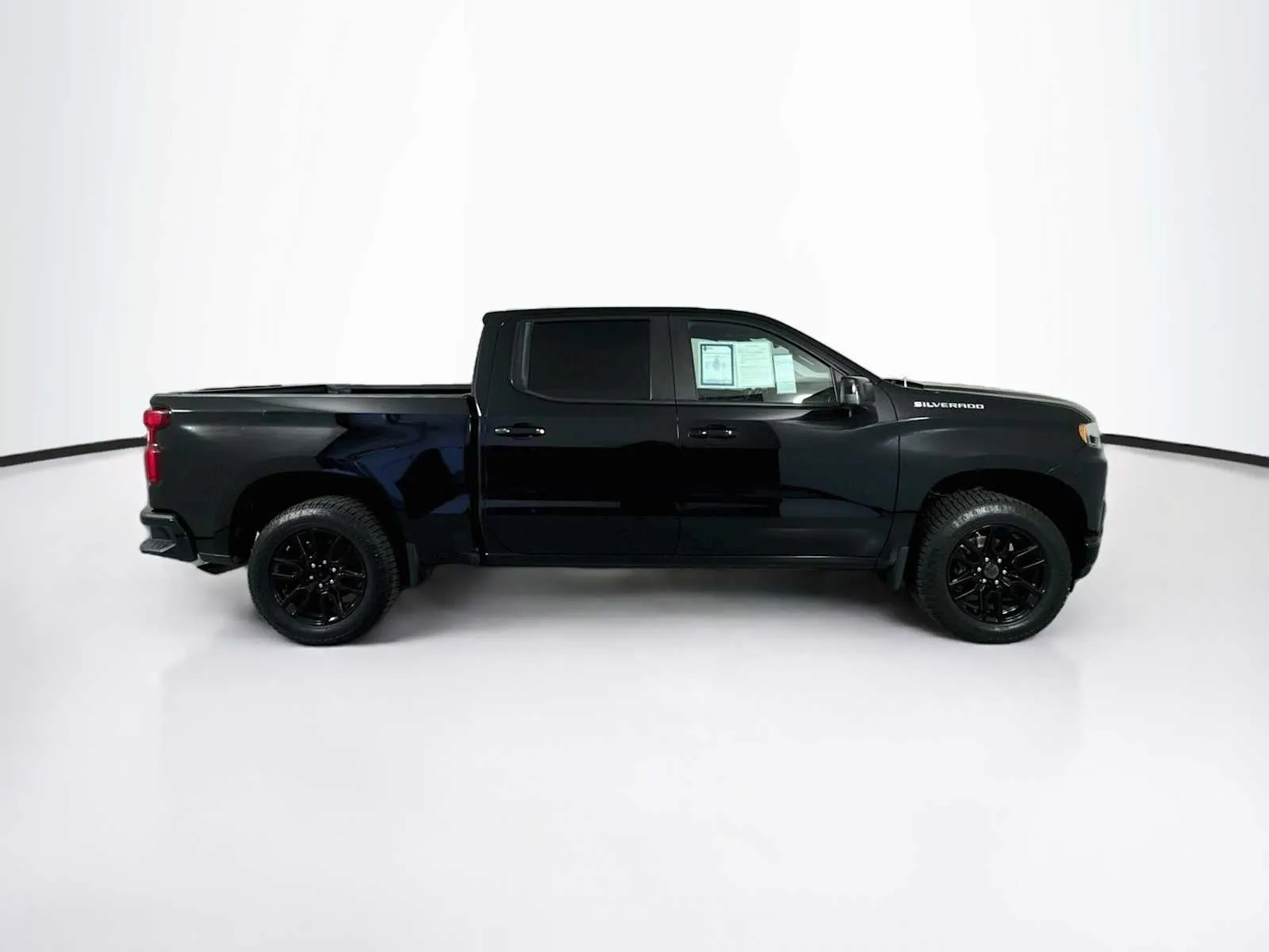 Chevrolet Silverado photo 8