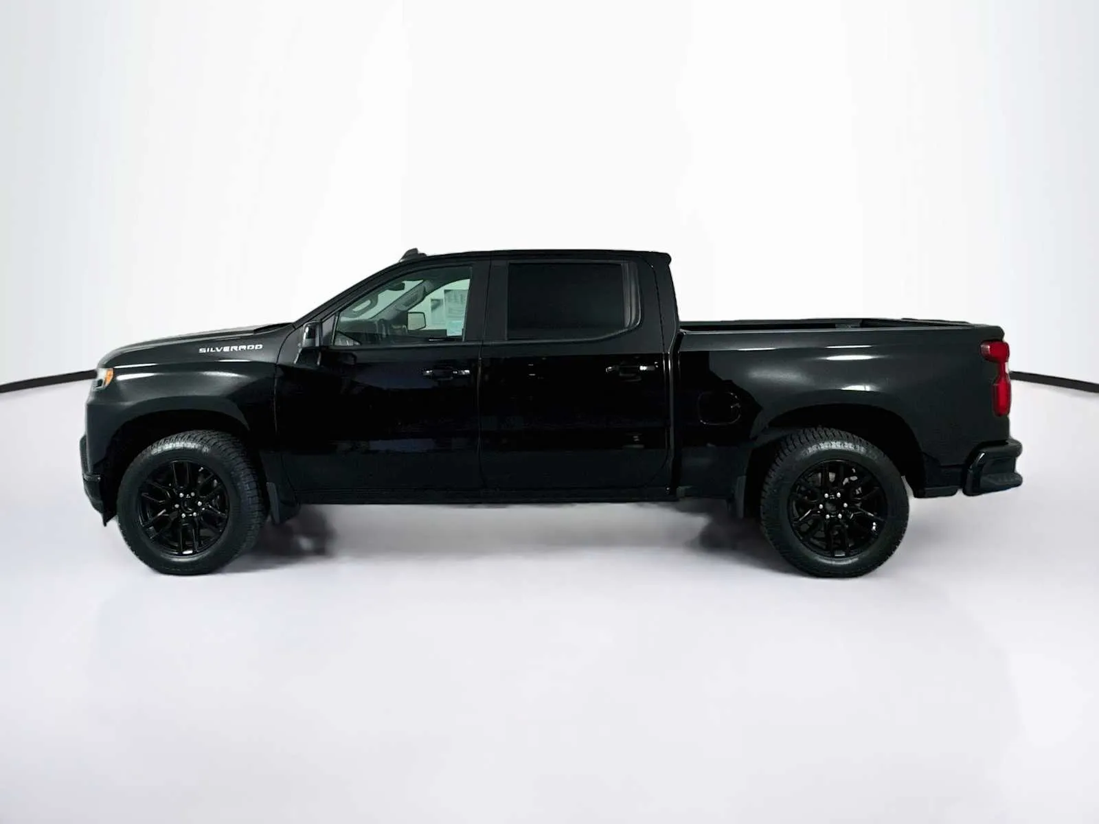 Chevrolet Silverado photo 4