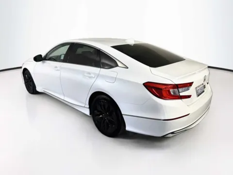More photos of 2018 Honda Accord Hybrid EX-L at Unicars Honda, CA