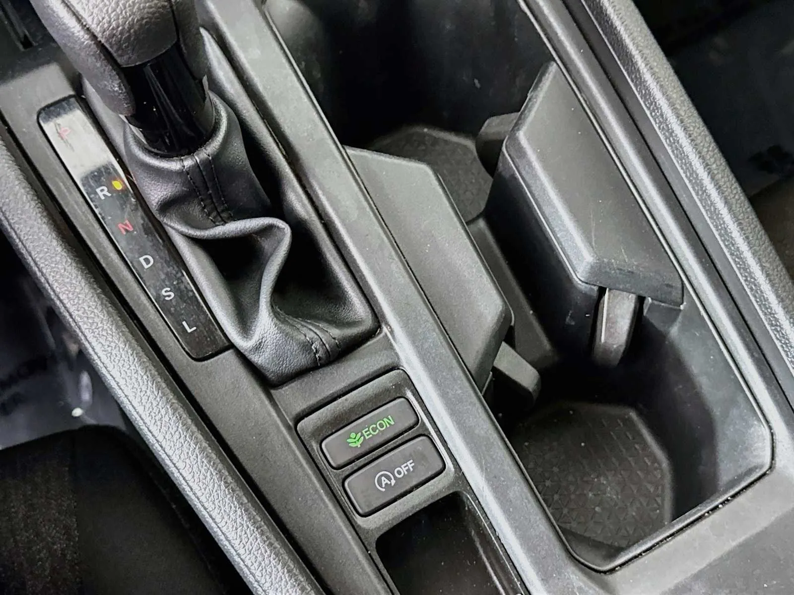Honda Accord photo 16