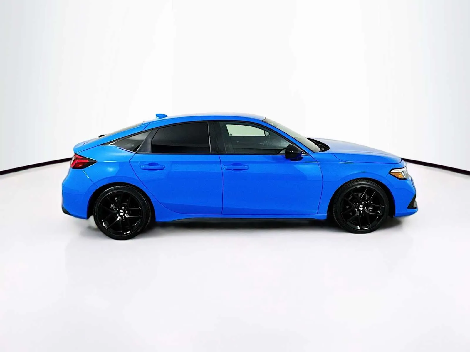 Honda Civic photo 8