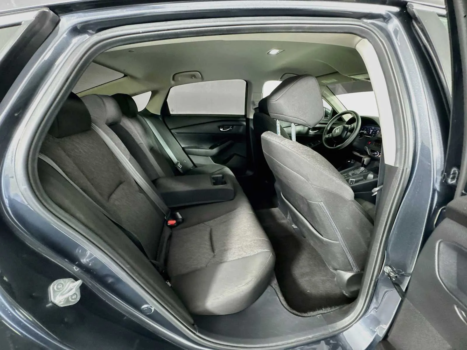 Honda Accord photo 25