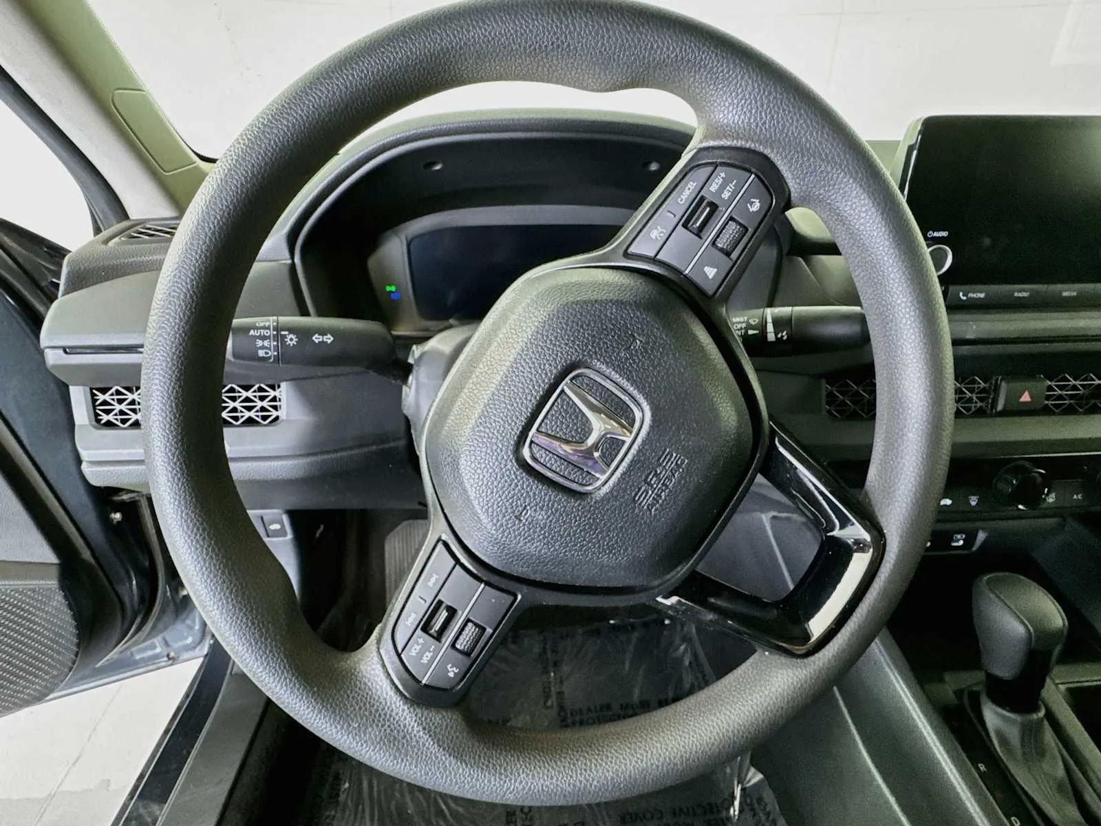 Honda Accord photo 10