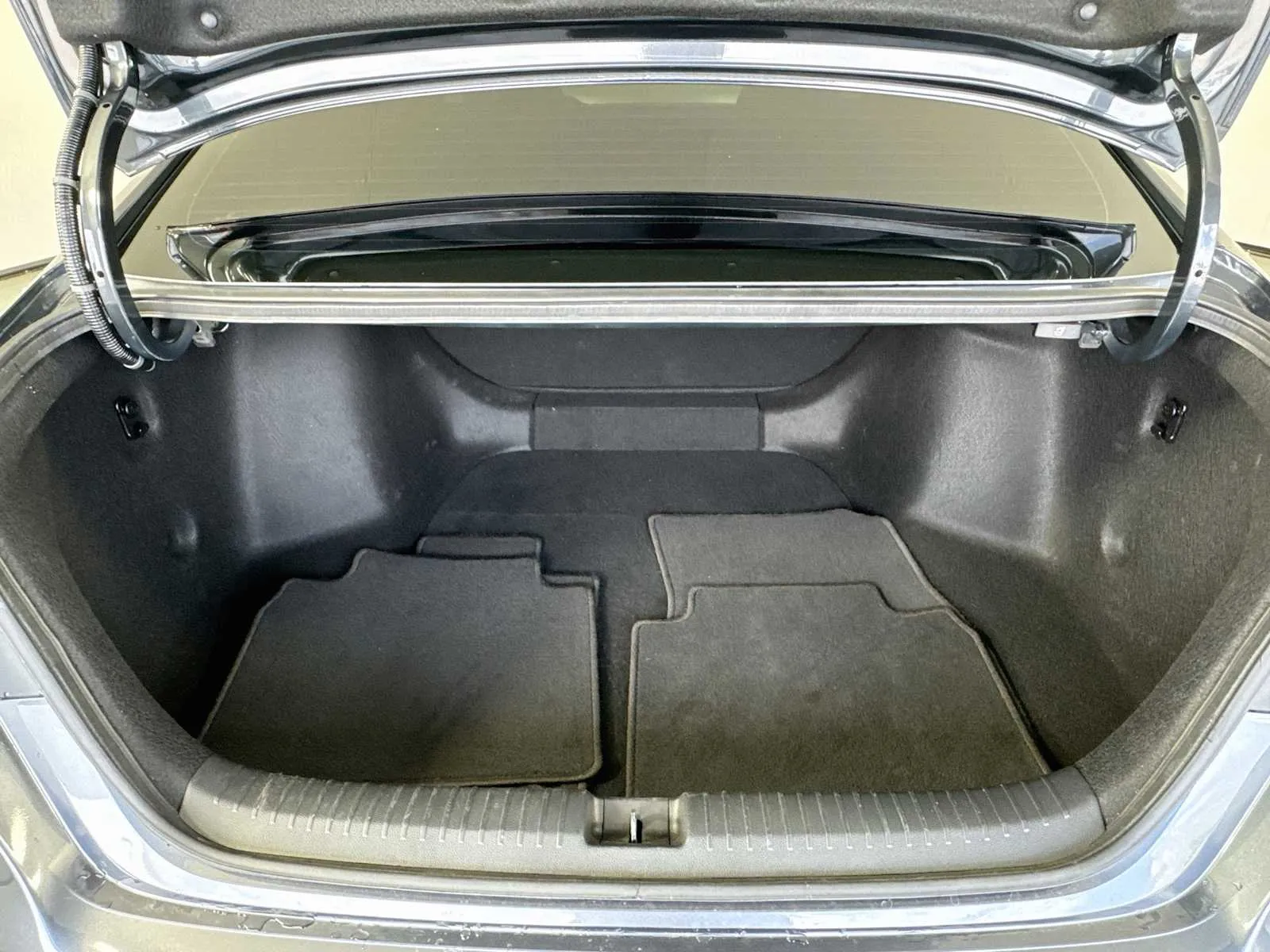 Honda Accord photo 24