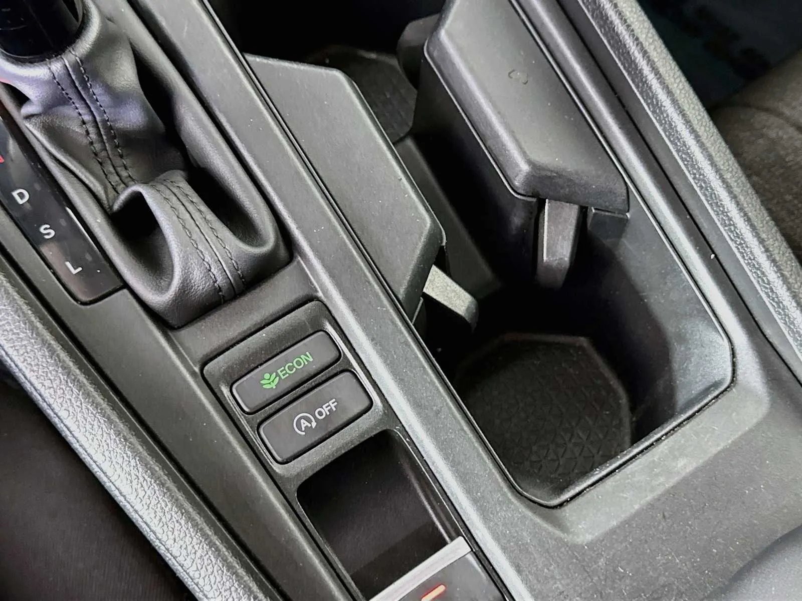 Honda Accord photo 16