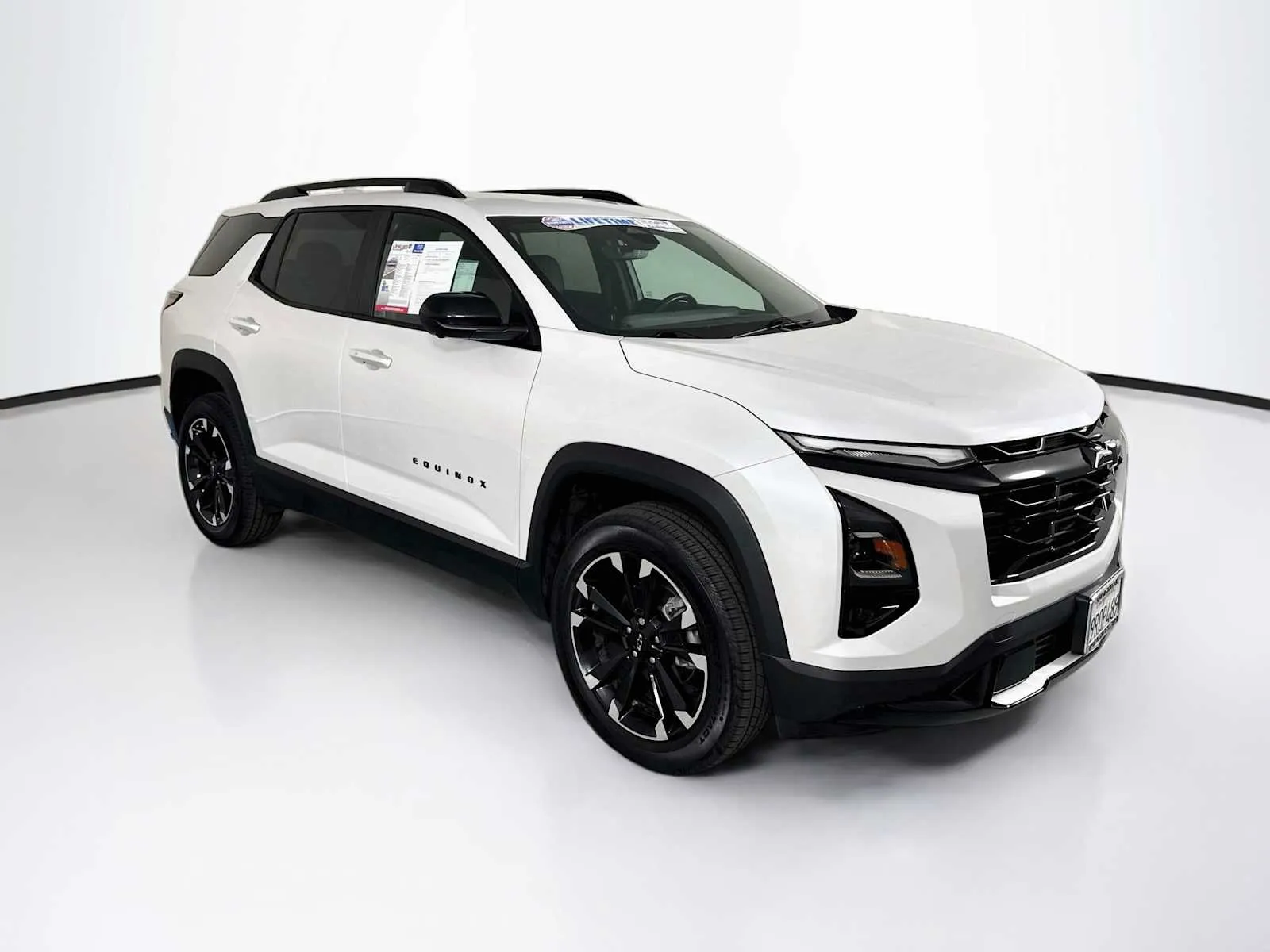 White 2025 Chevrolet Equinox FWD RS for sale in Indio, CA