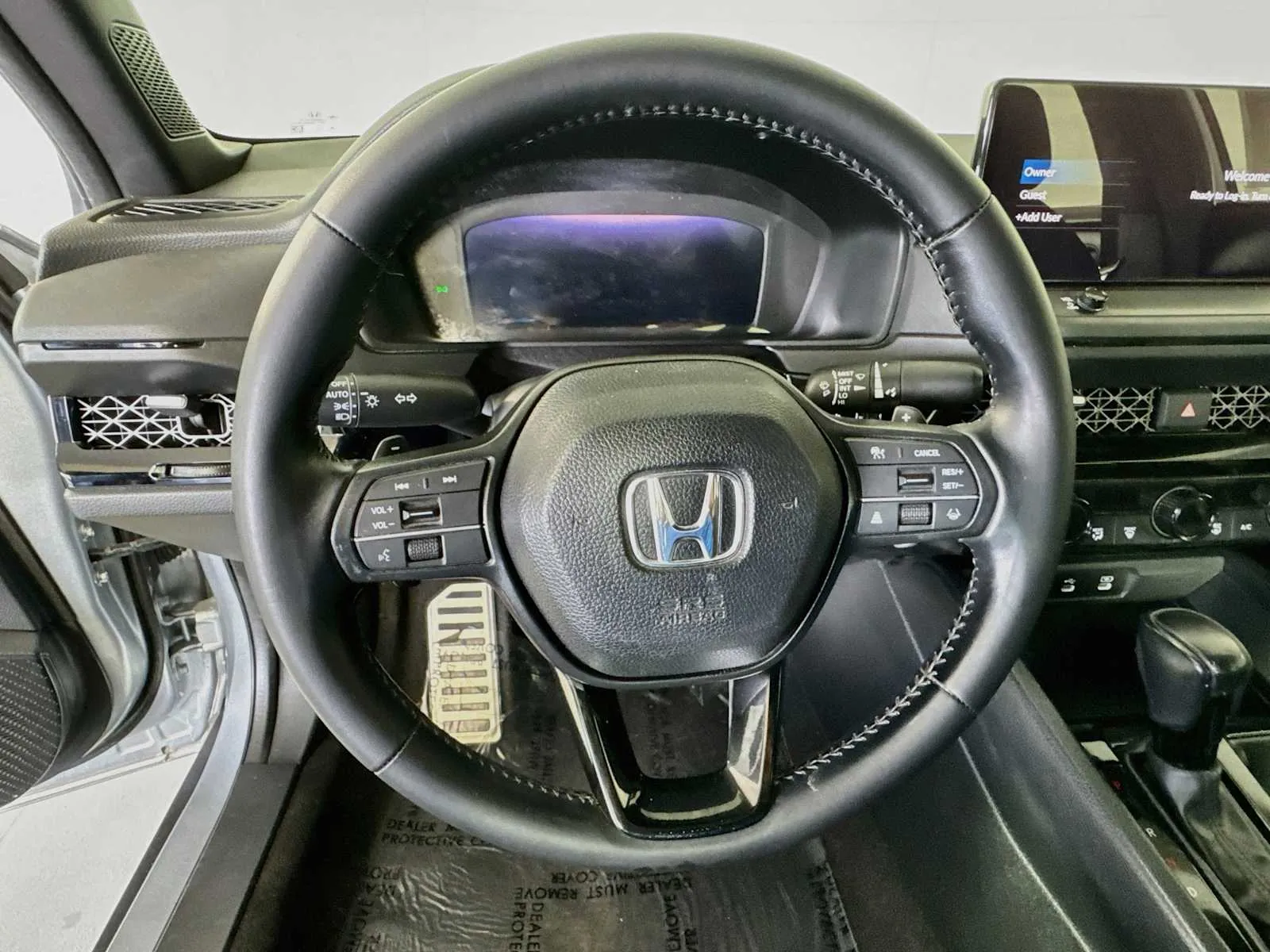 Honda Accord photo 10