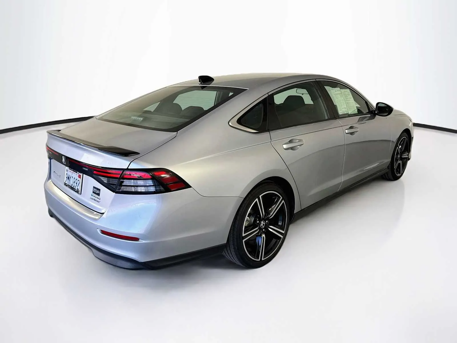Honda Accord photo 7