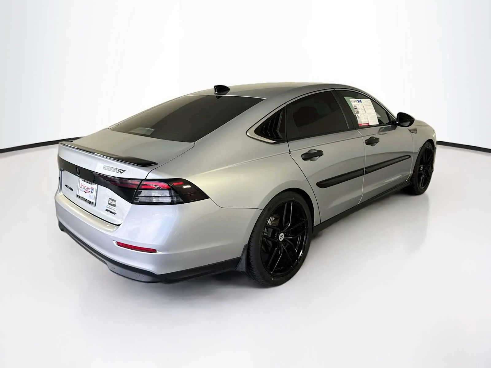 Honda Accord photo 7