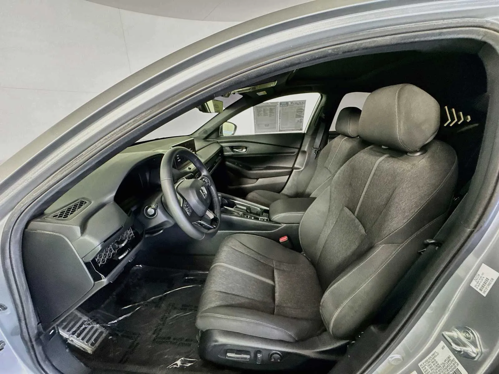 Honda Accord photo 19