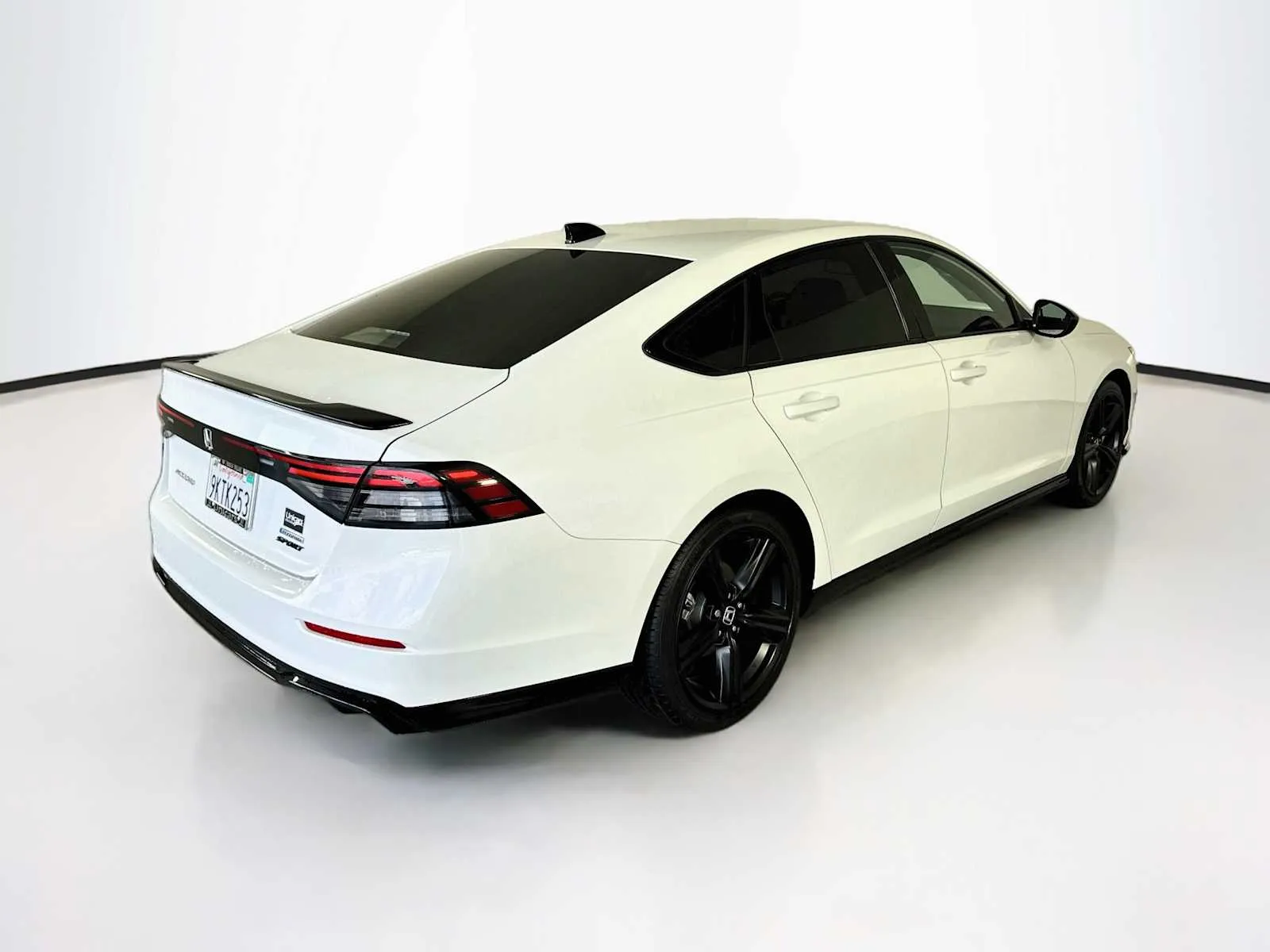 Honda Accord photo 7
