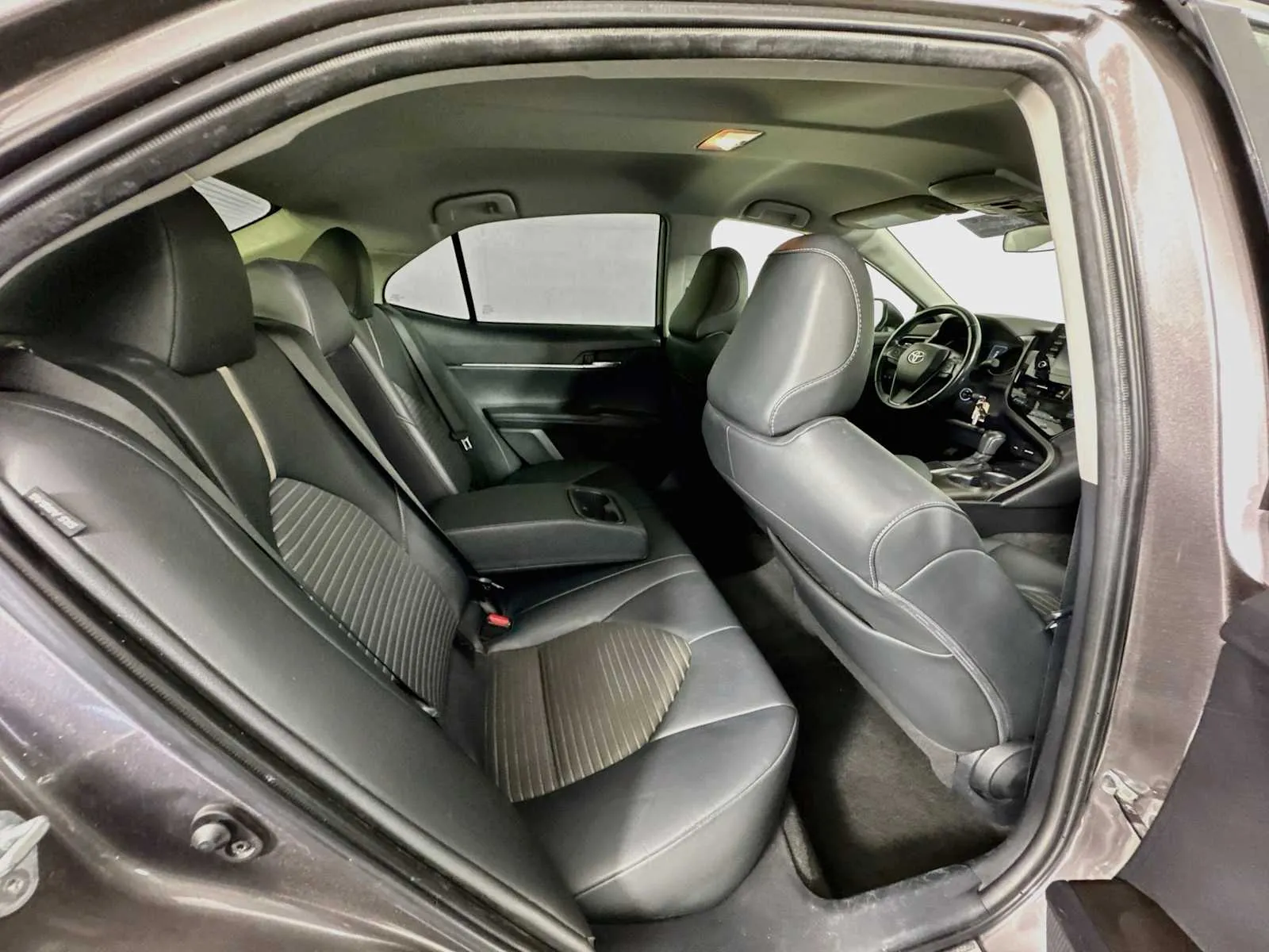 Toyota Camry photo 27