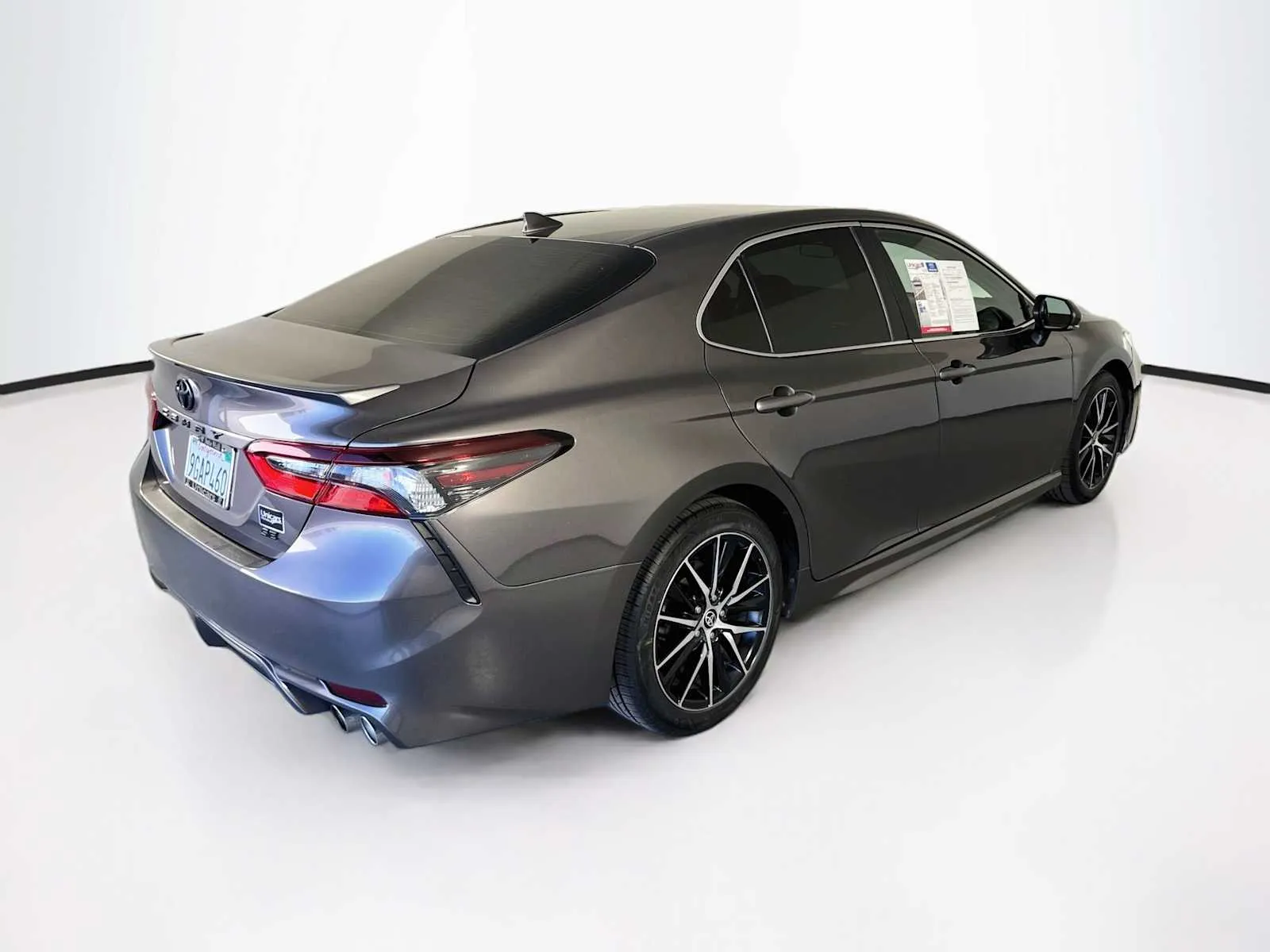 Toyota Camry photo 7