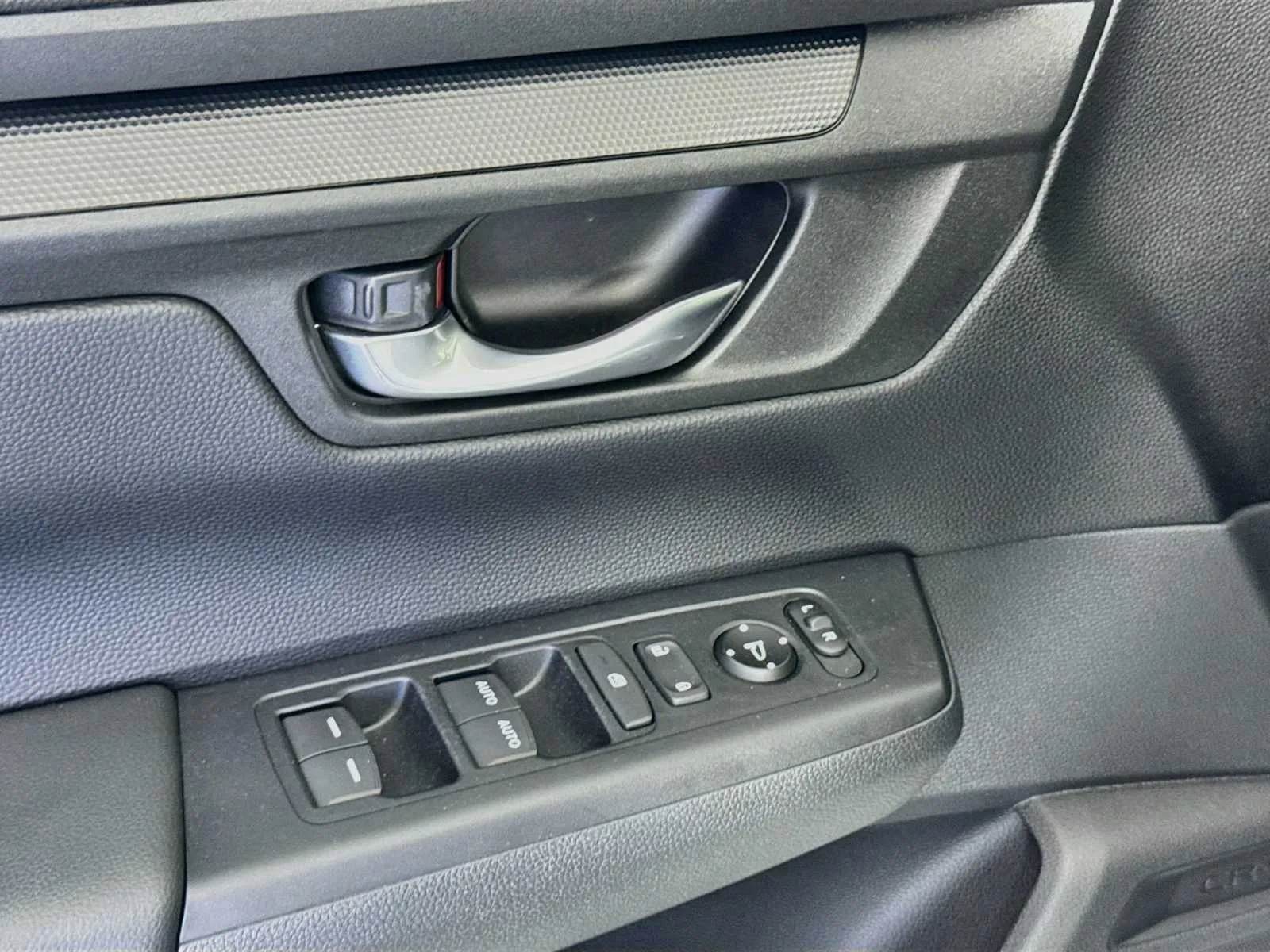 Honda CR-V photo 18