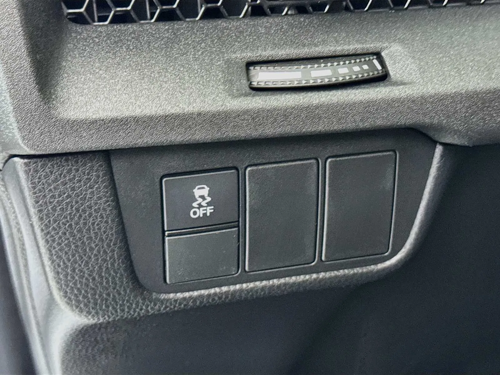 Honda CR-V photo 10