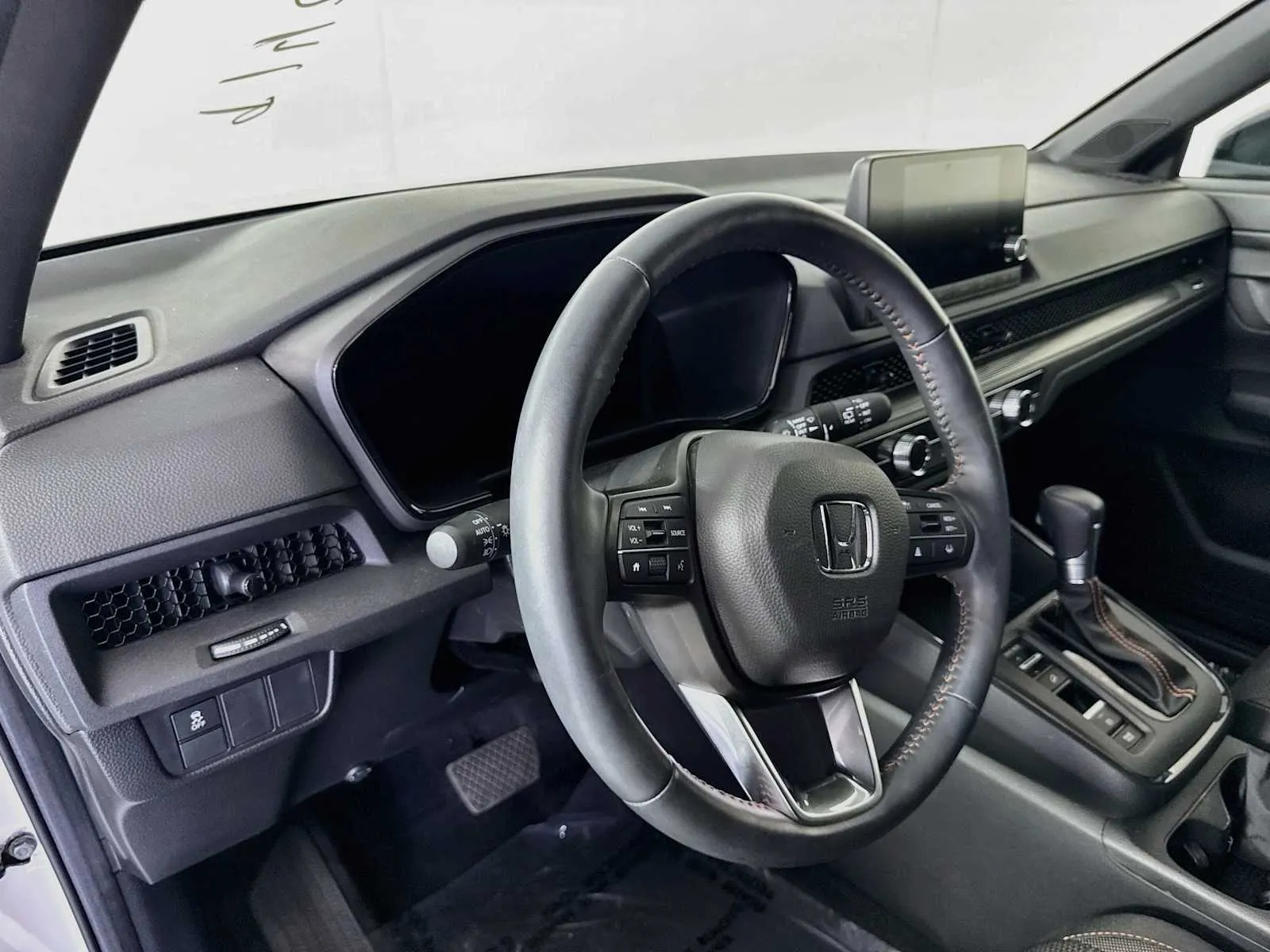 Honda CR-V photo 9