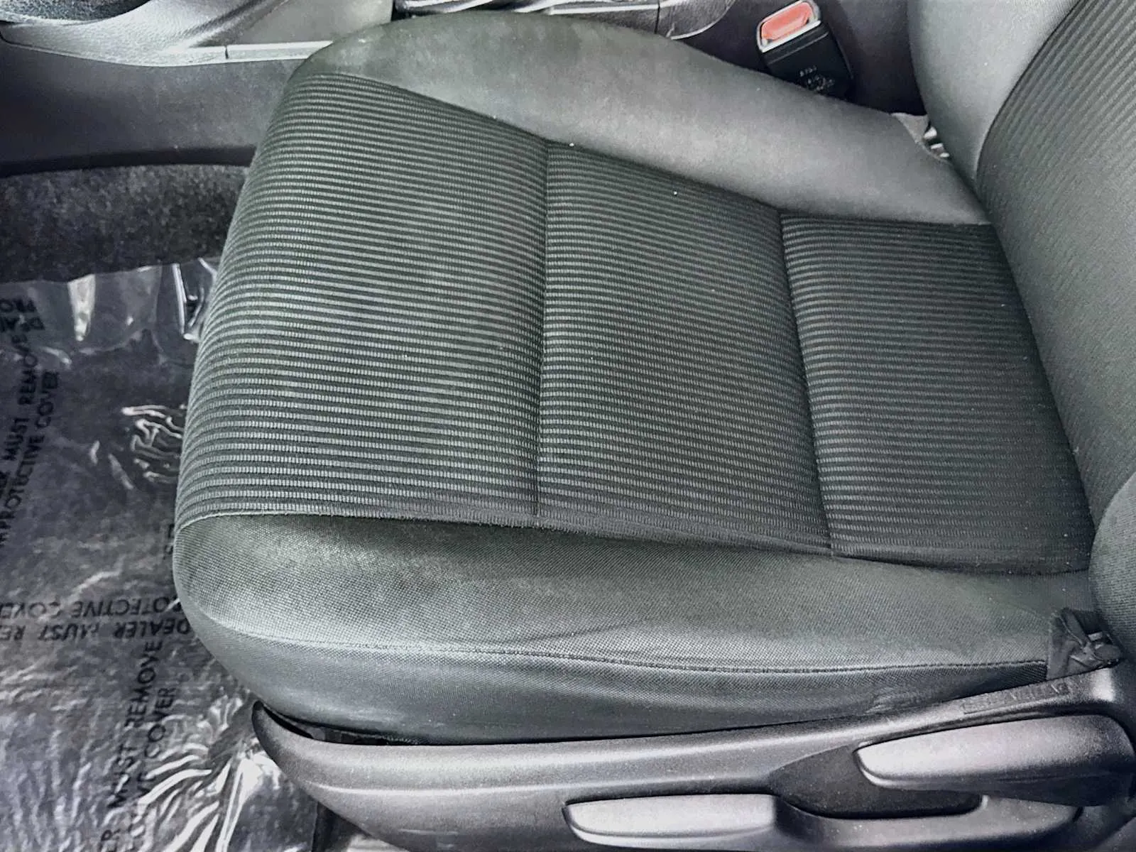 Toyota RAV4 photo 19