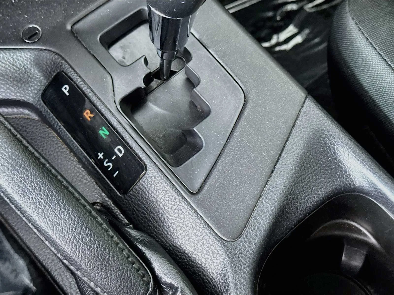 Toyota RAV4 photo 16