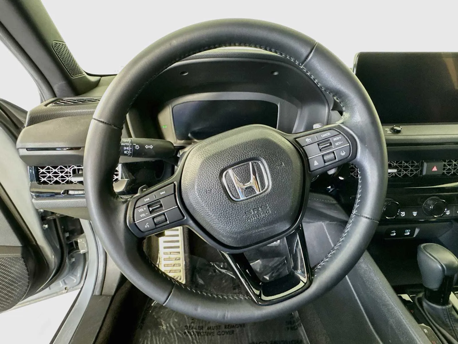 Honda Accord photo 10