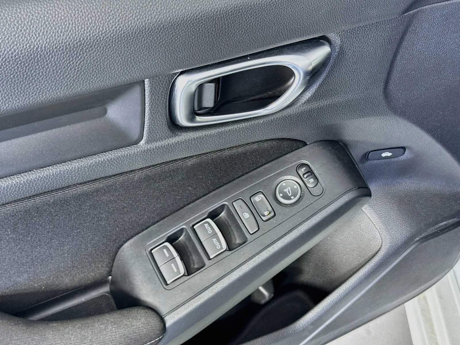 Honda Civic photo 9