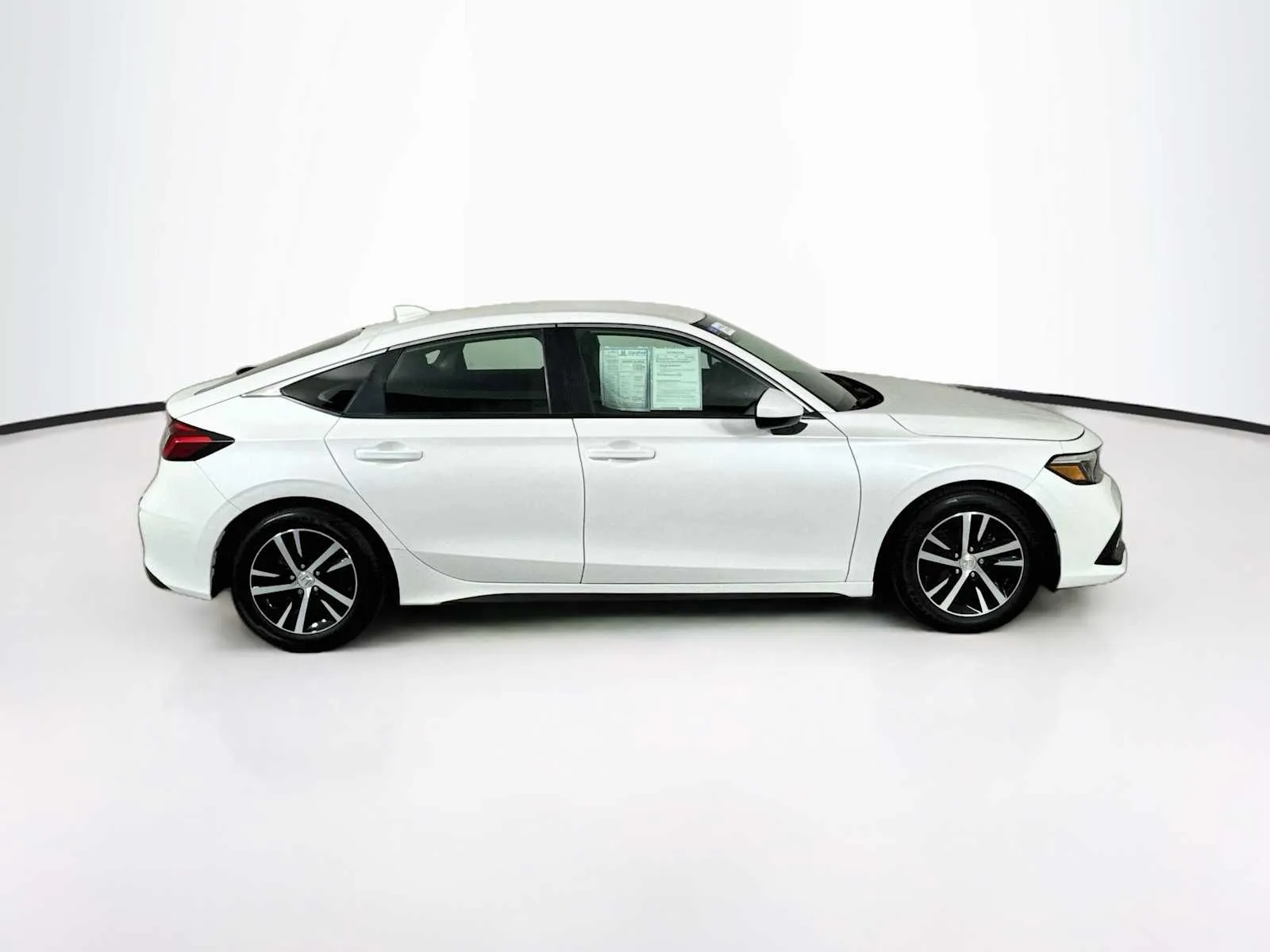 Honda Civic photo 8