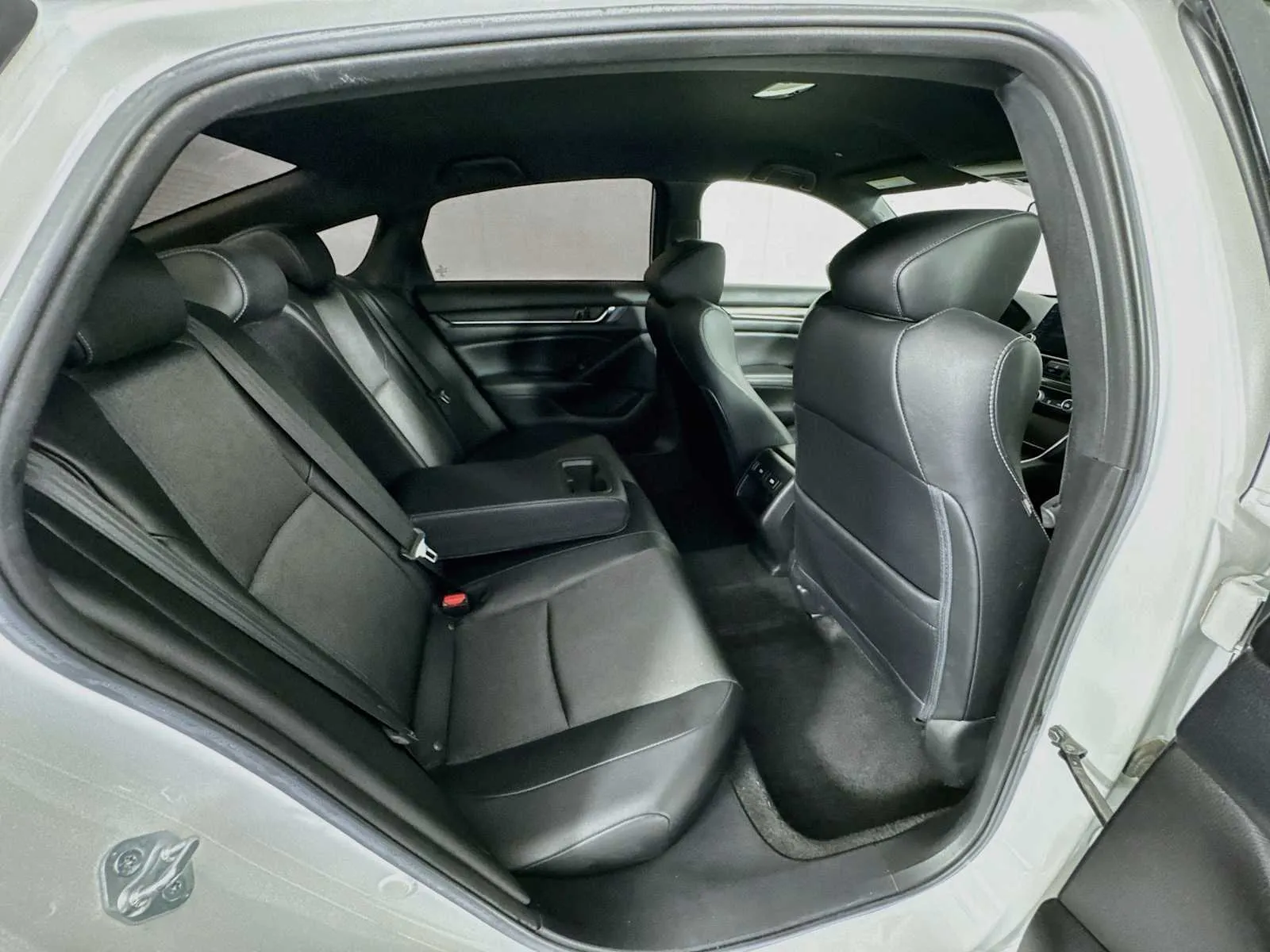 Honda Accord photo 27