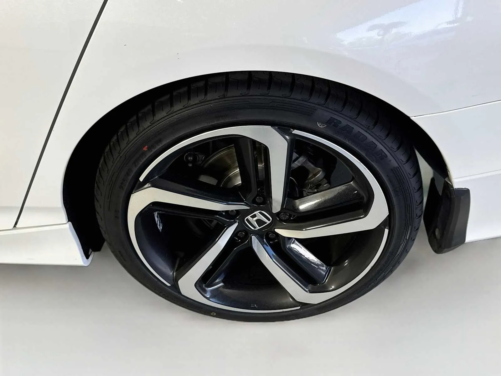 Honda Accord photo 31