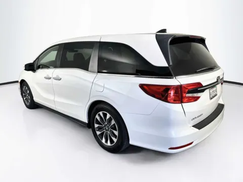 More photos of 2024 Honda Odyssey EX-L at Unicars Honda, CA