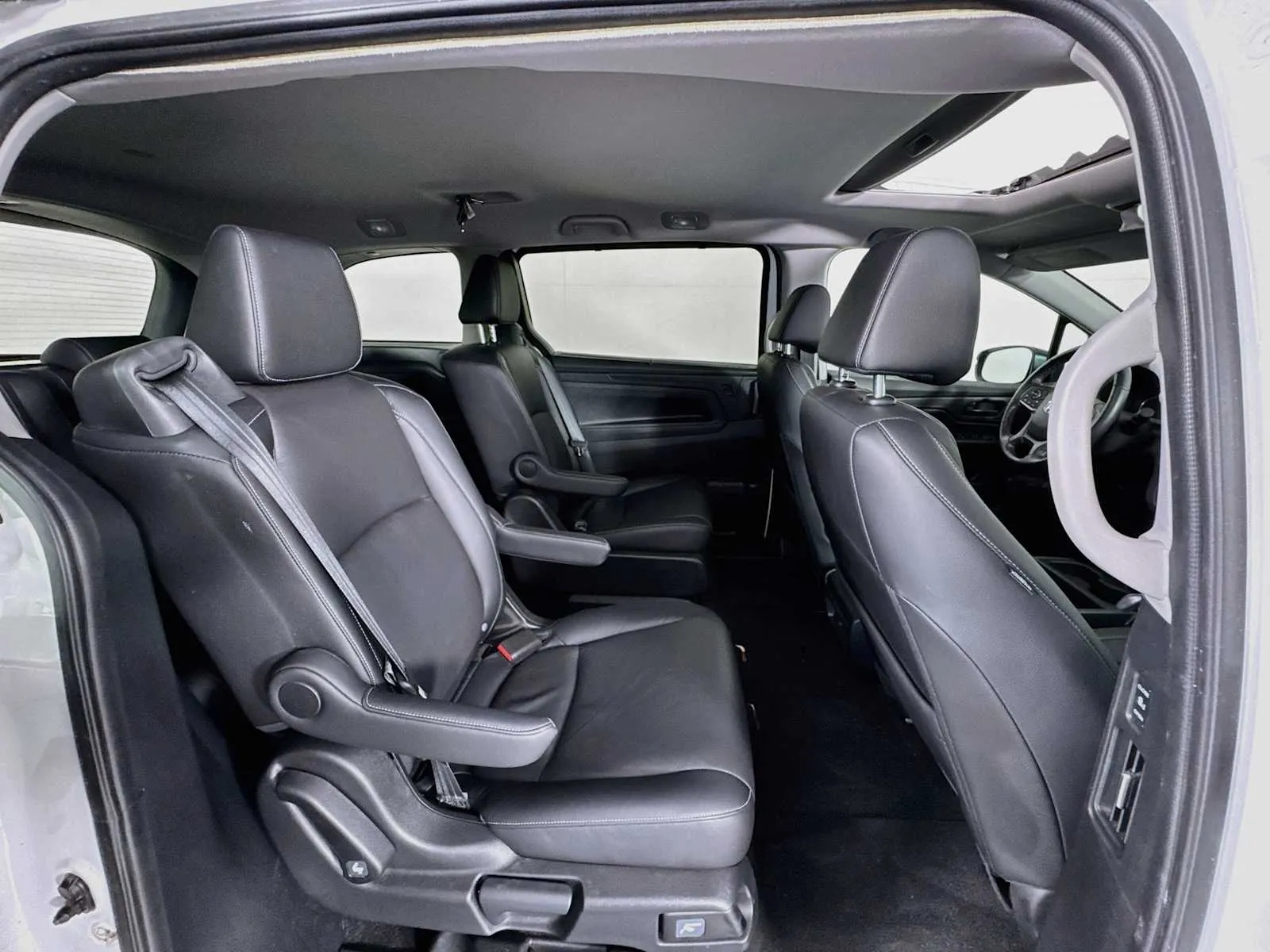 Honda Odyssey photo 30