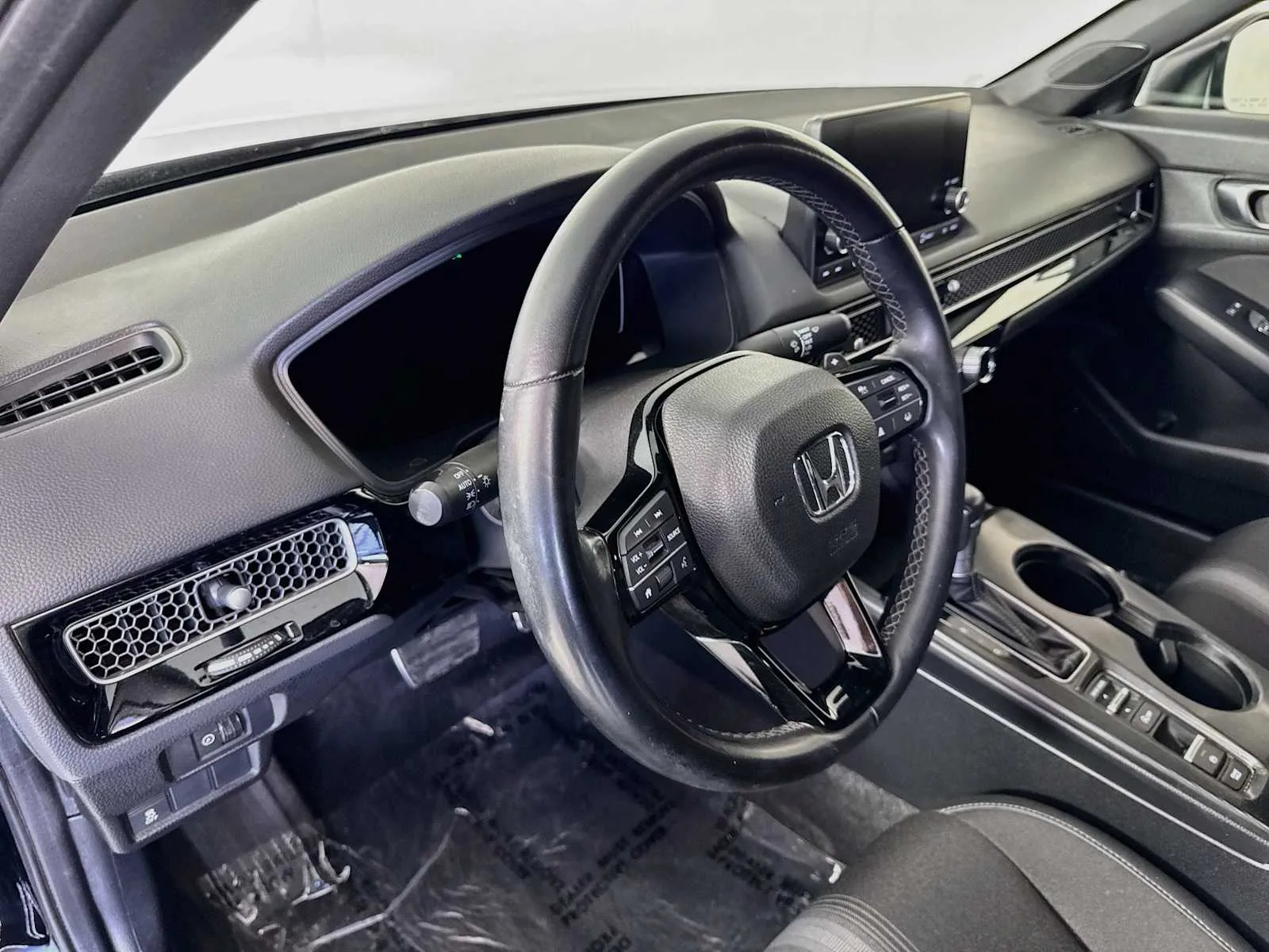 Honda Civic photo 9