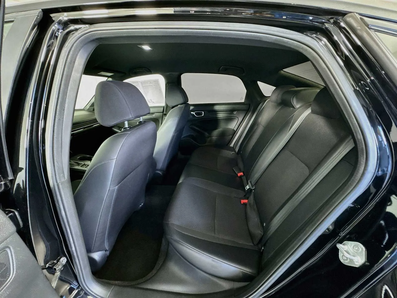 Honda Civic photo 23