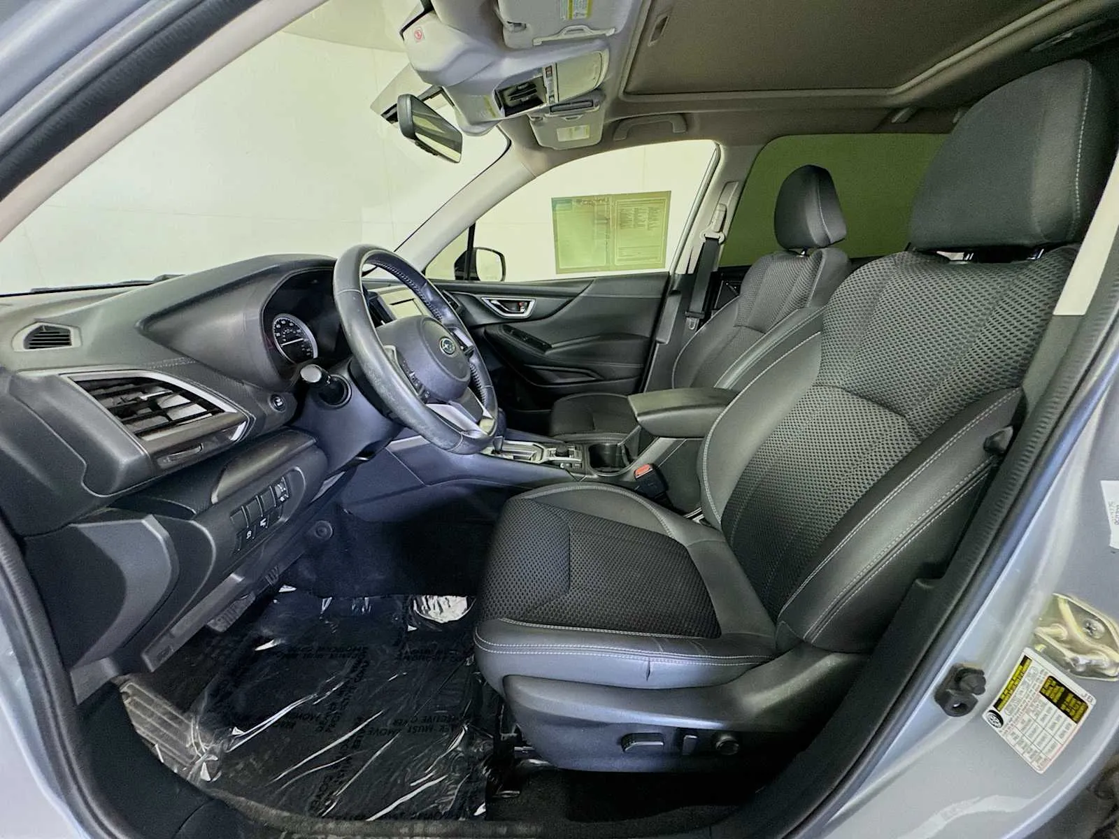 Subaru Forester photo 11
