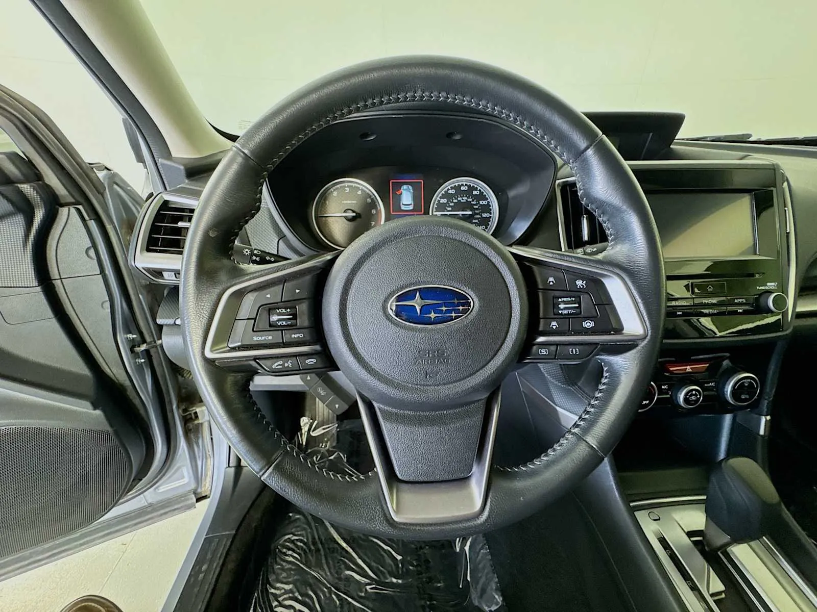 Subaru Forester photo 14