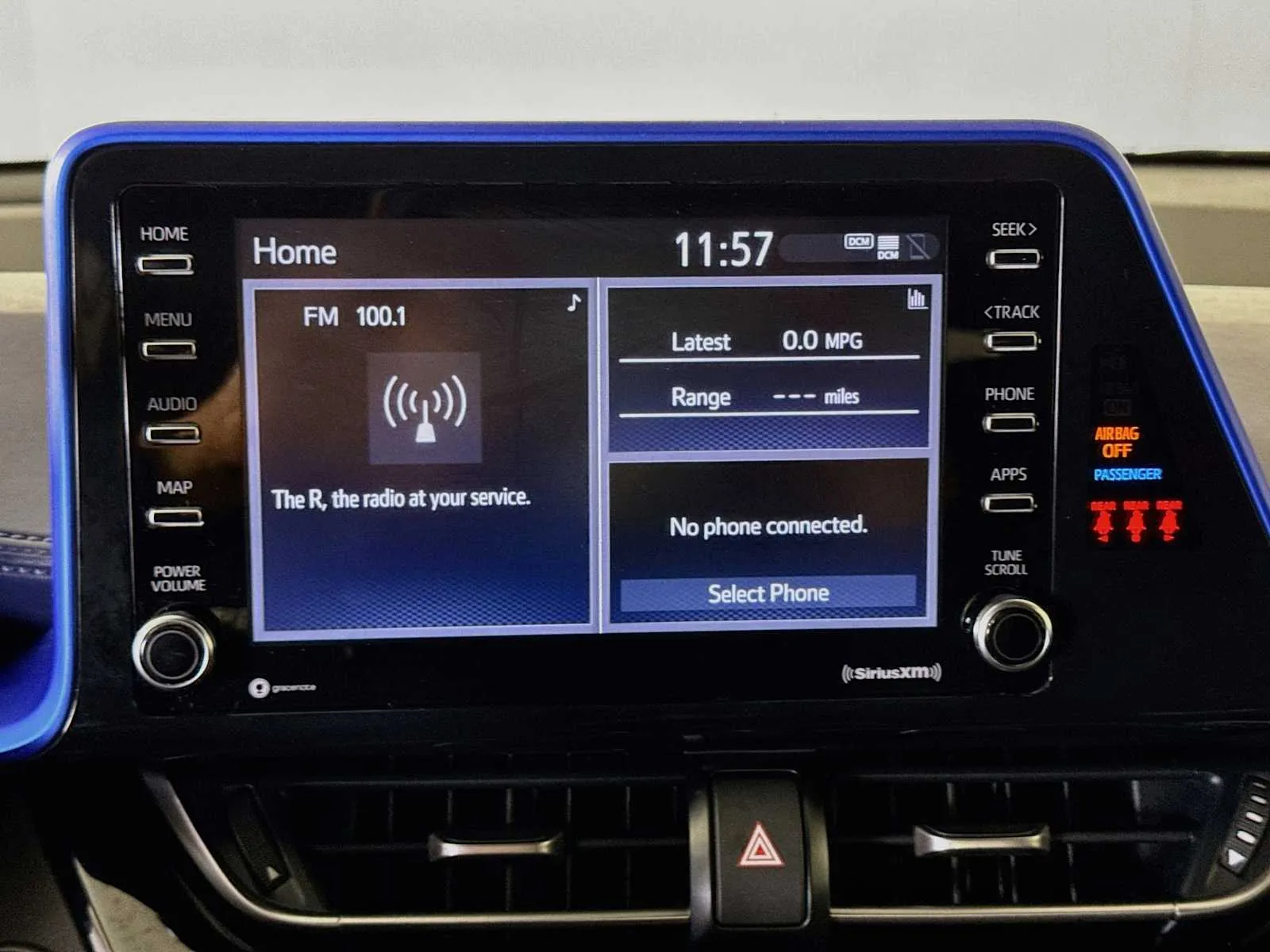 Toyota C-HR photo 15
