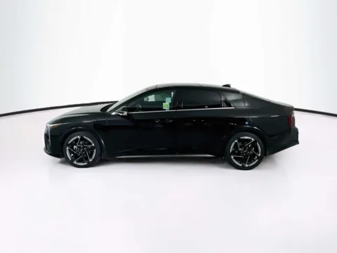 More photos of 2025 Kia K4 GT-Line at Unicars Honda, CA