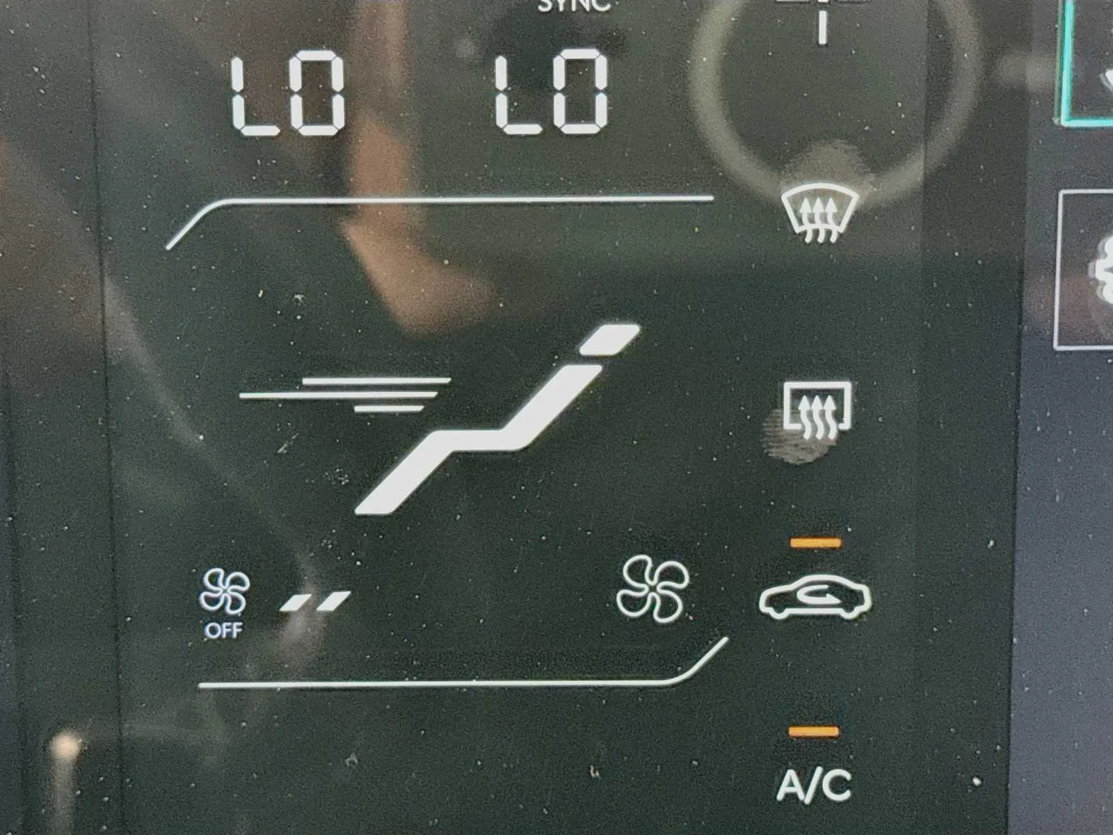 Kia K4 photo 21