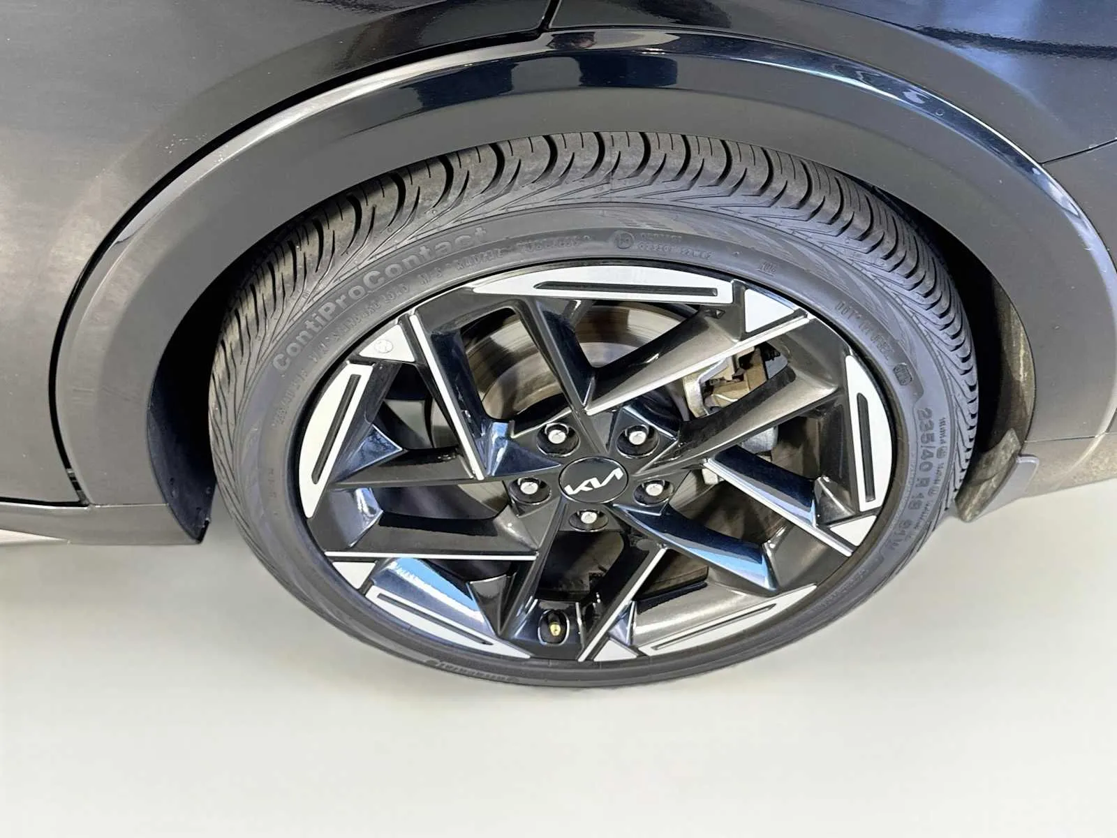 Kia K4 photo 33