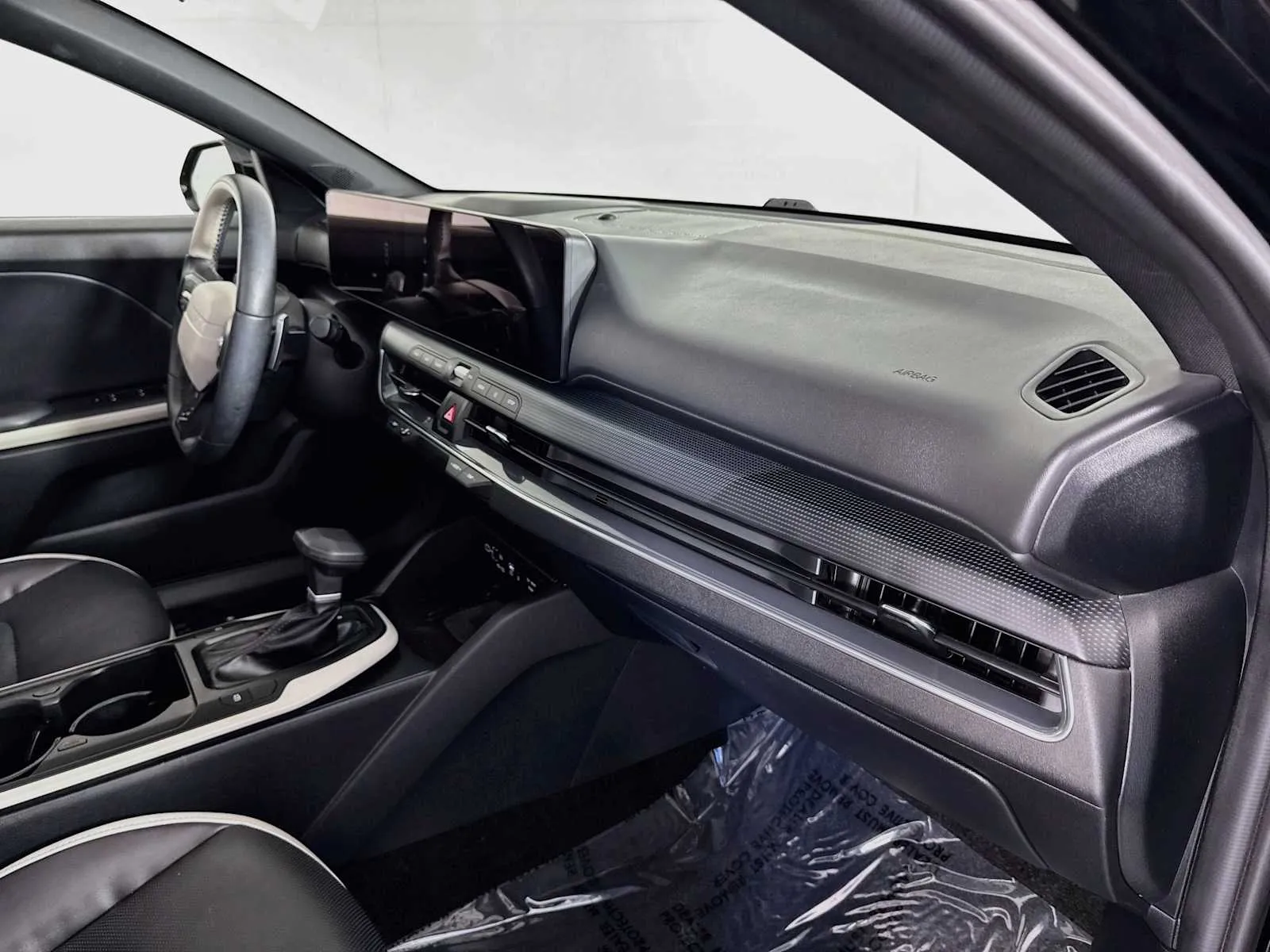 Kia K4 photo 32