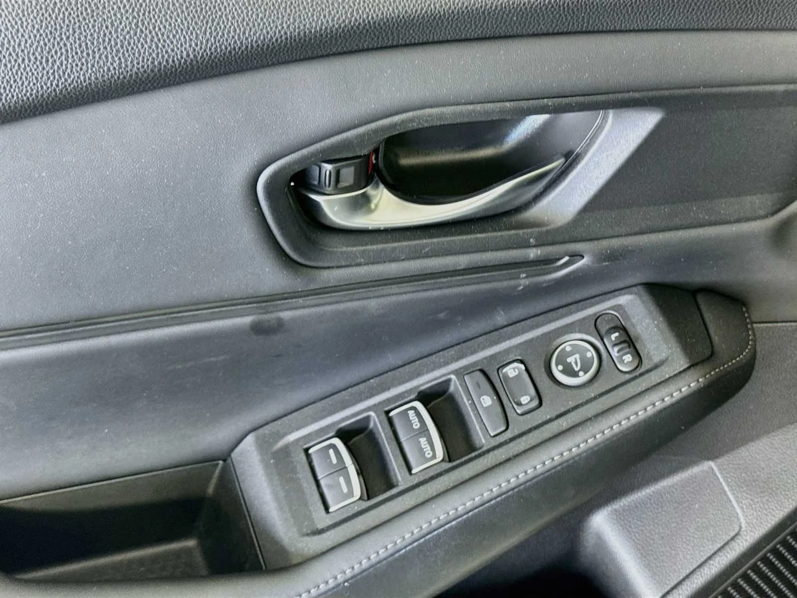 Honda Accord photo 17