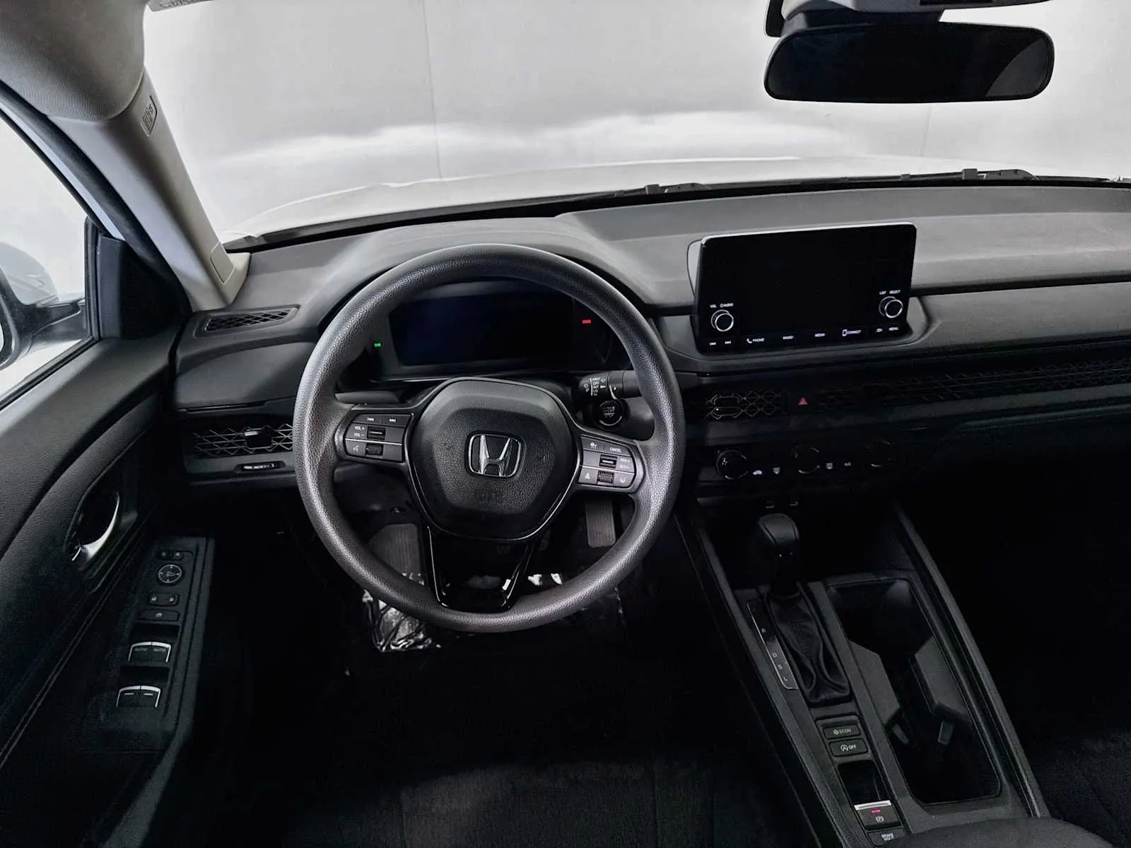 Honda Accord photo 21