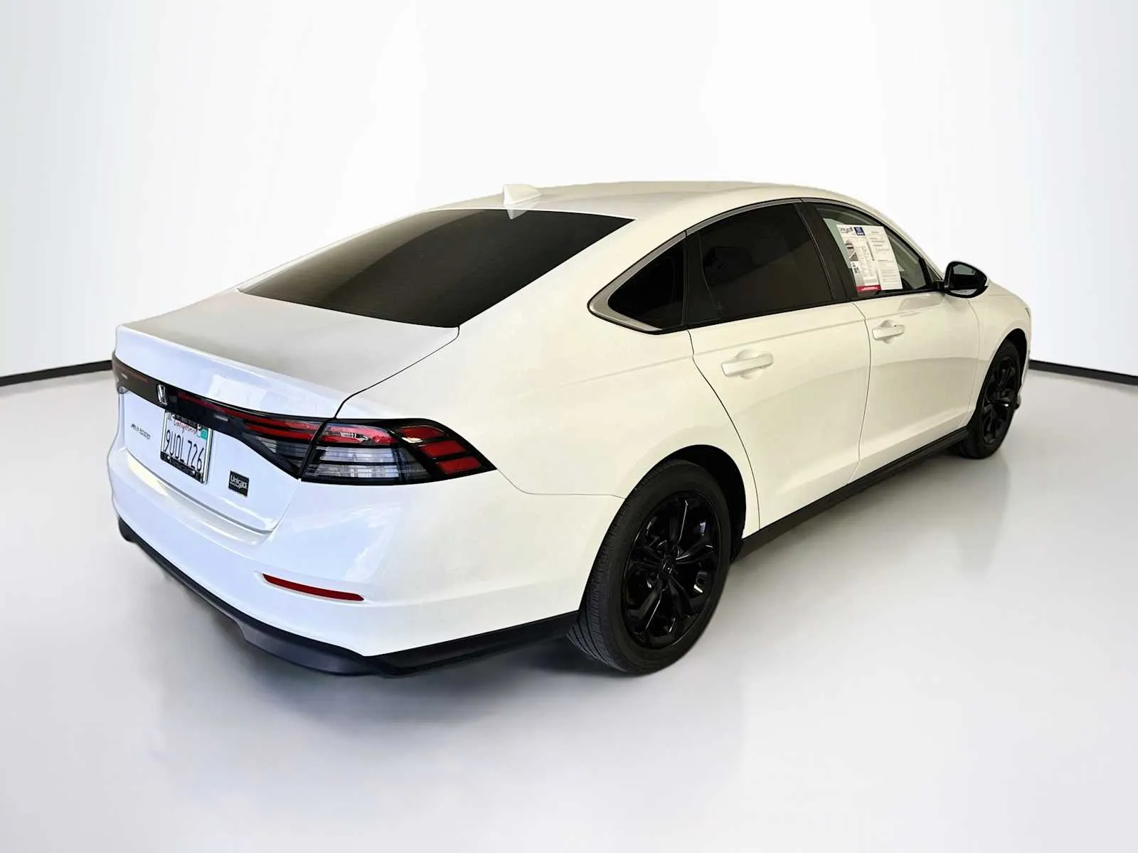 Honda Accord photo 7
