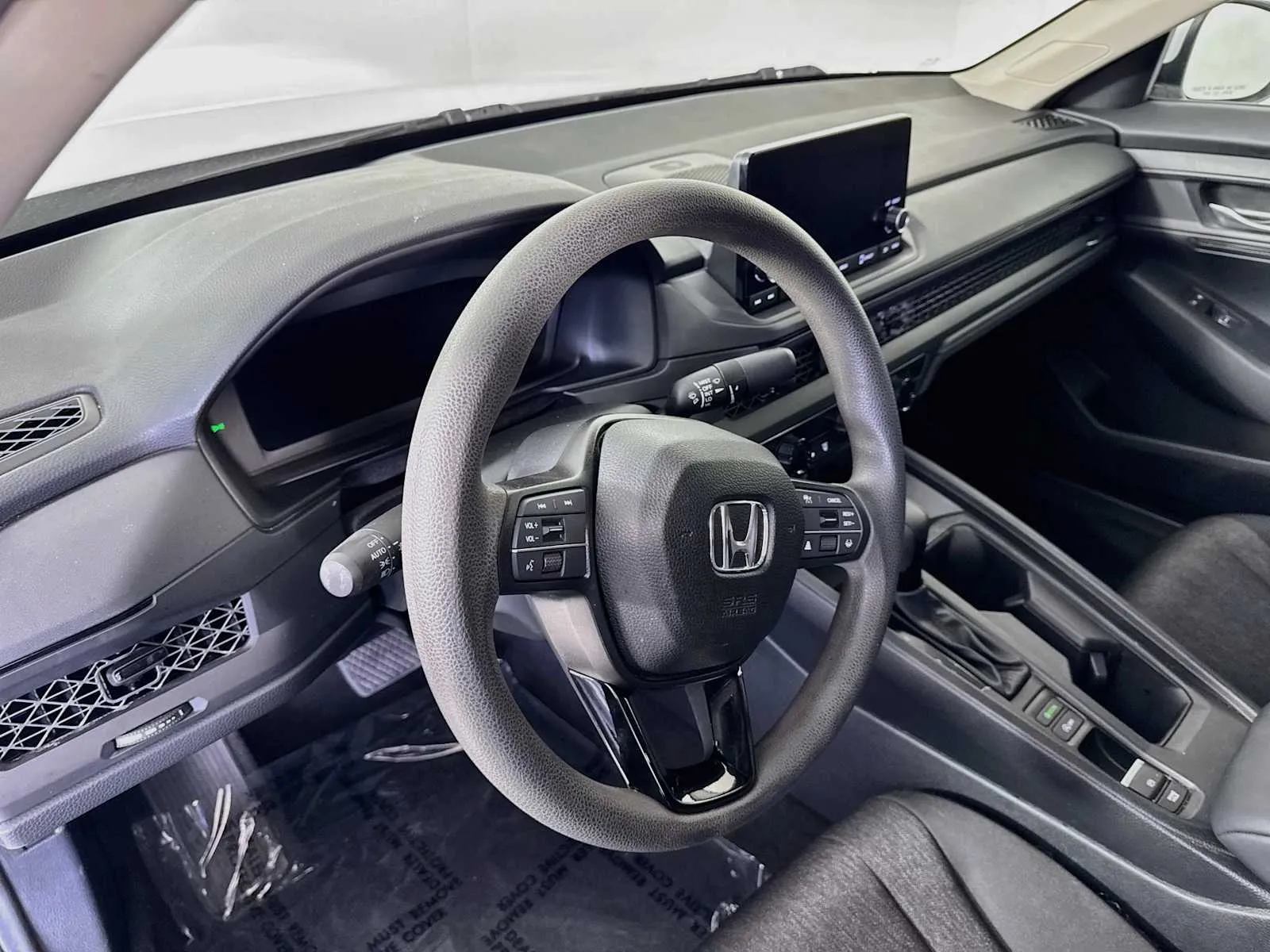 Honda Accord photo 9