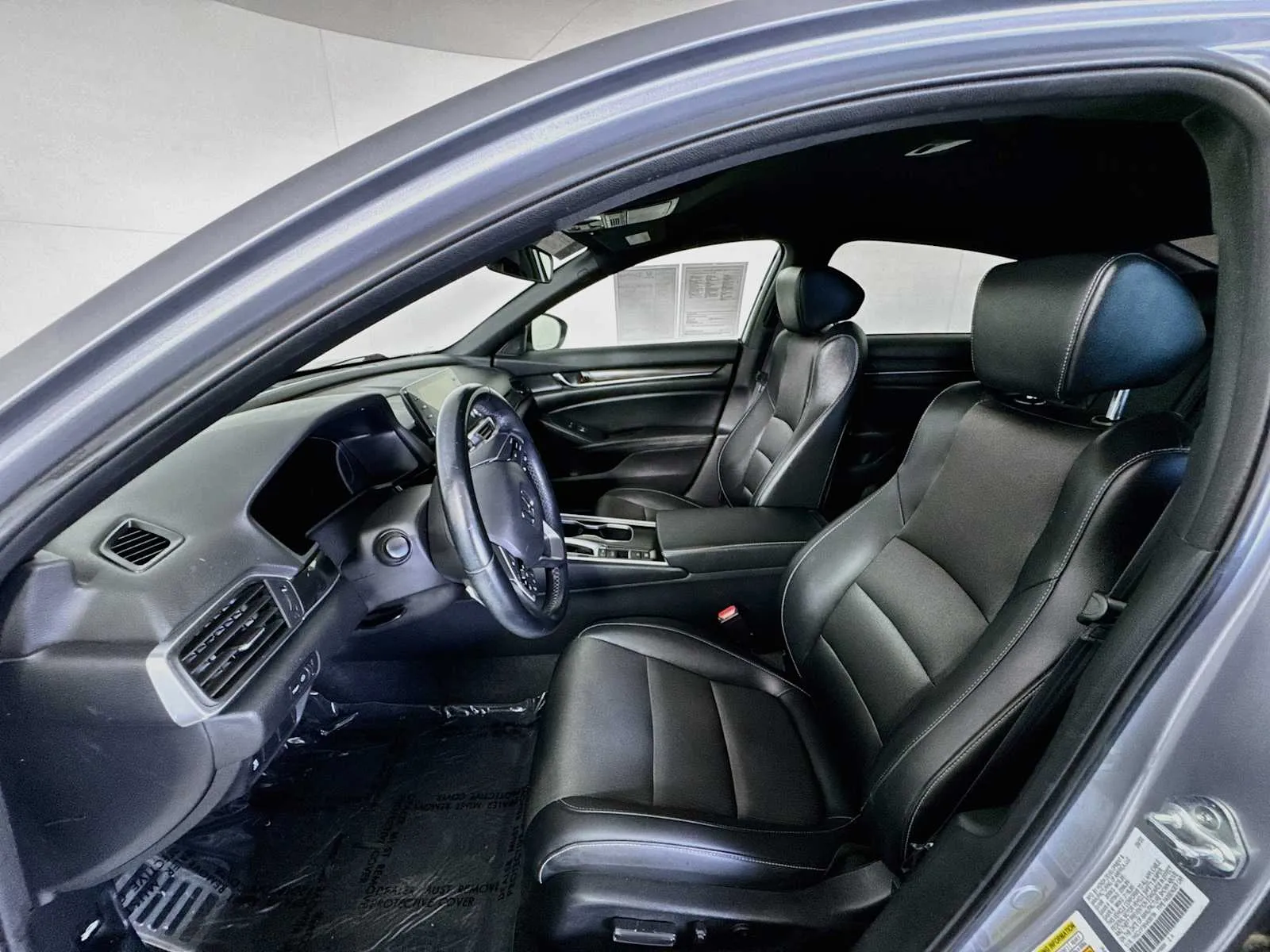 Honda Accord photo 20