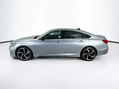More photos of 2022 Honda Accord Sport at Unicars Honda, CA