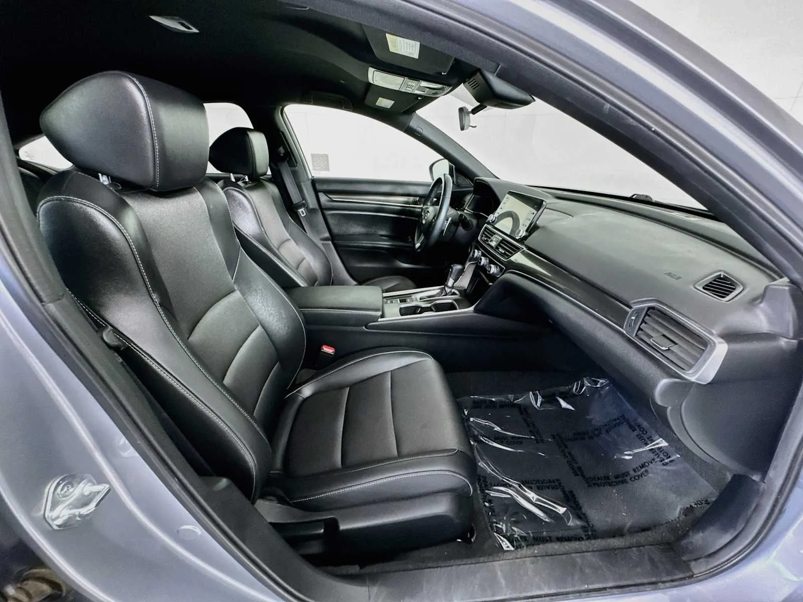 Honda Accord photo 28