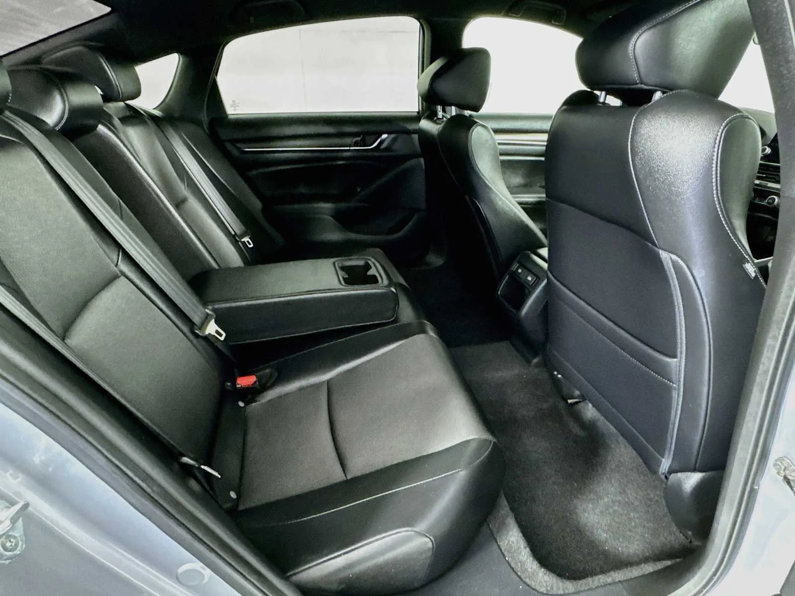 Honda Accord photo 27