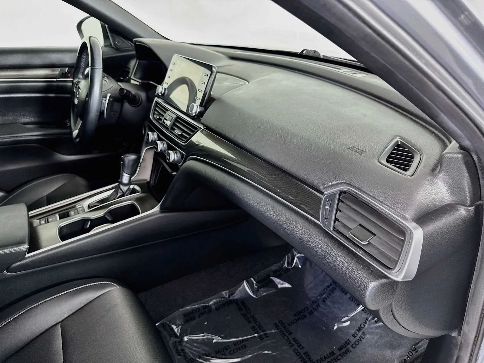 Honda Accord photo 29