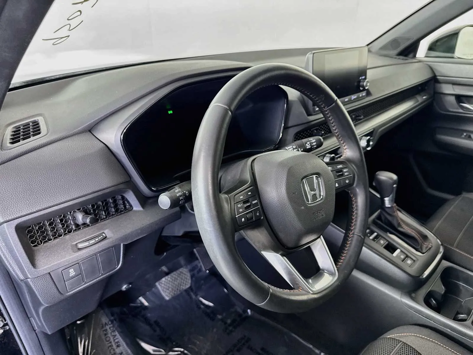 Honda CR-V photo 9